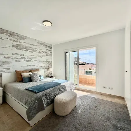 Paulmarie Duplex In Playa Negra Apartment